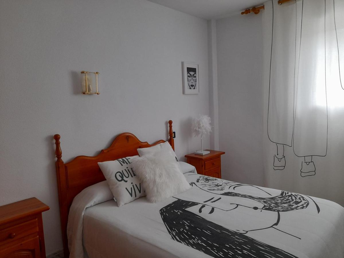 Hostal "Los Chanos El Ruso" Galende Extérieur photo