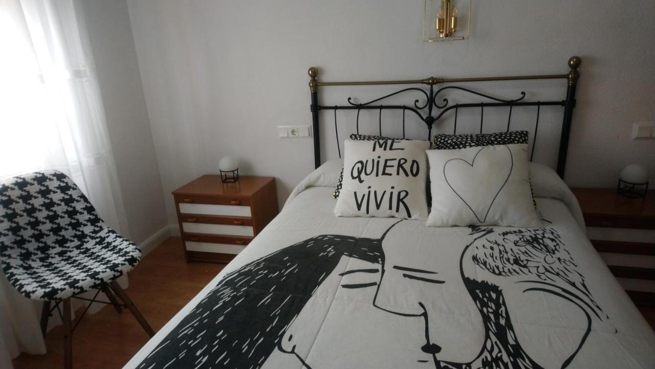 Hostal "Los Chanos El Ruso" Galende Extérieur photo